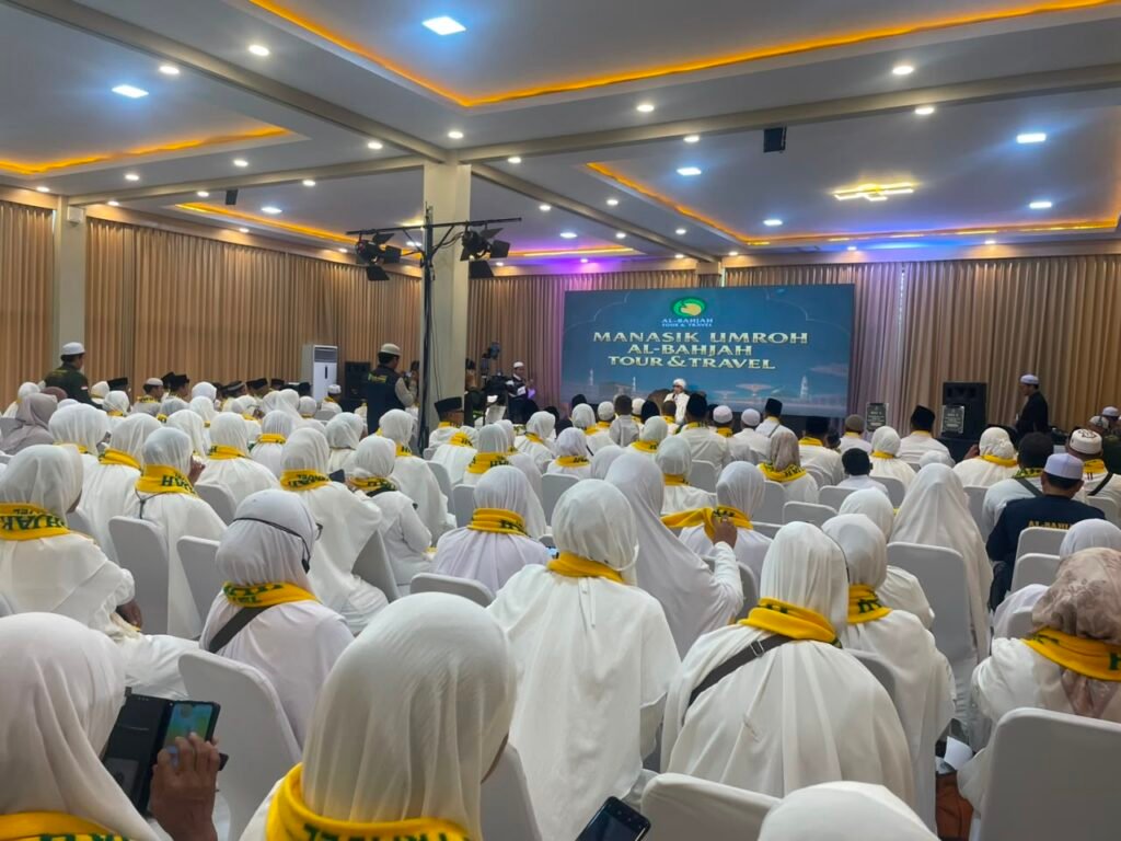 Jamaah Umroh dari Cirebon Majalengka Kuningan dan Indramayu bersama Al-Bahjah Travel